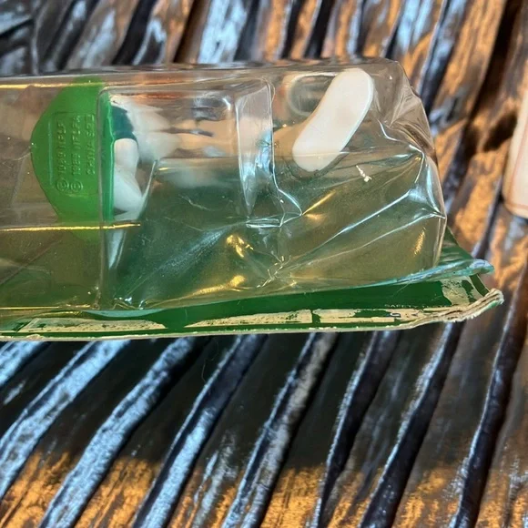 Starting Lineup Football Figures Lot - Montana, Aikman, Marino, Sanders, Warren - Picture 8 of 12